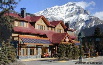 Hotel Z-To Be Deleted - Rundle Manor Banff Esterno foto